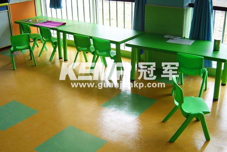 冠軍幼兒園塑膠地板