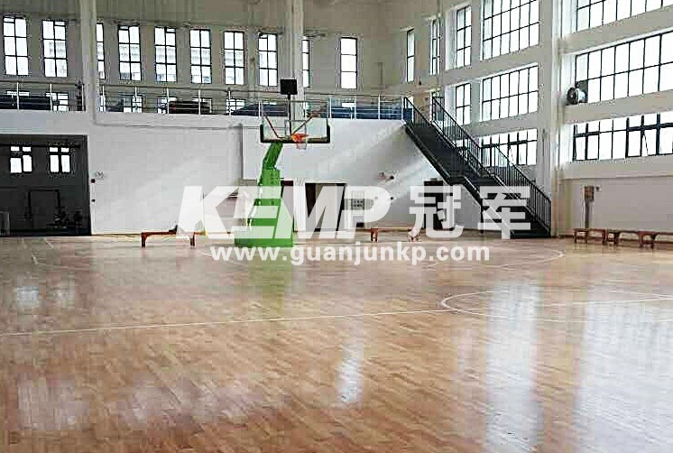 籃球塑膠地板