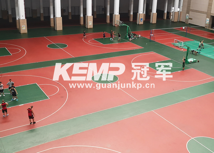 室內(nèi)籃球運動地板