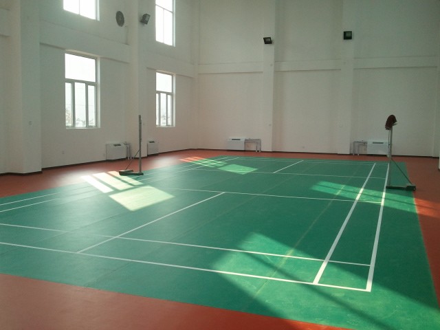 羽毛球場館.jpg