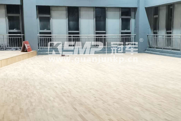  天津梅江中心大廈室內羽毛球館